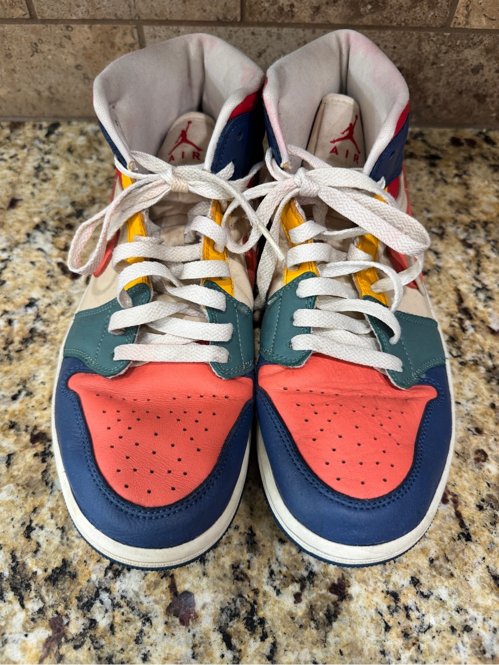 Jordan Air Jordan 1 Mid Multicolored Swoosh Leather Sz 9.5Colorblock DN3738-400 - Picture 3 of 8